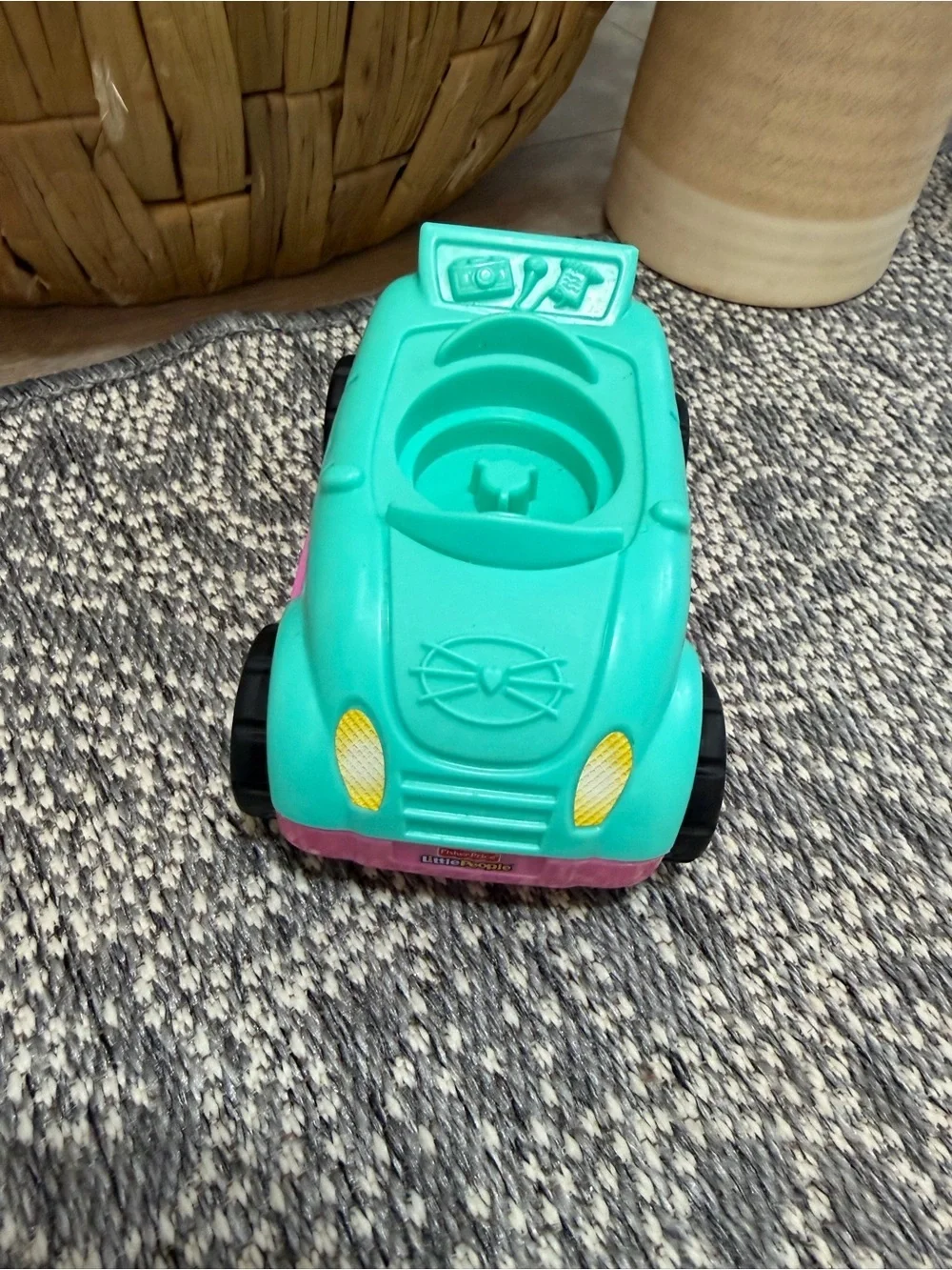 VTG Y2K Fisher-Price Teal & Pink Little People Toy Car Makes Sounds